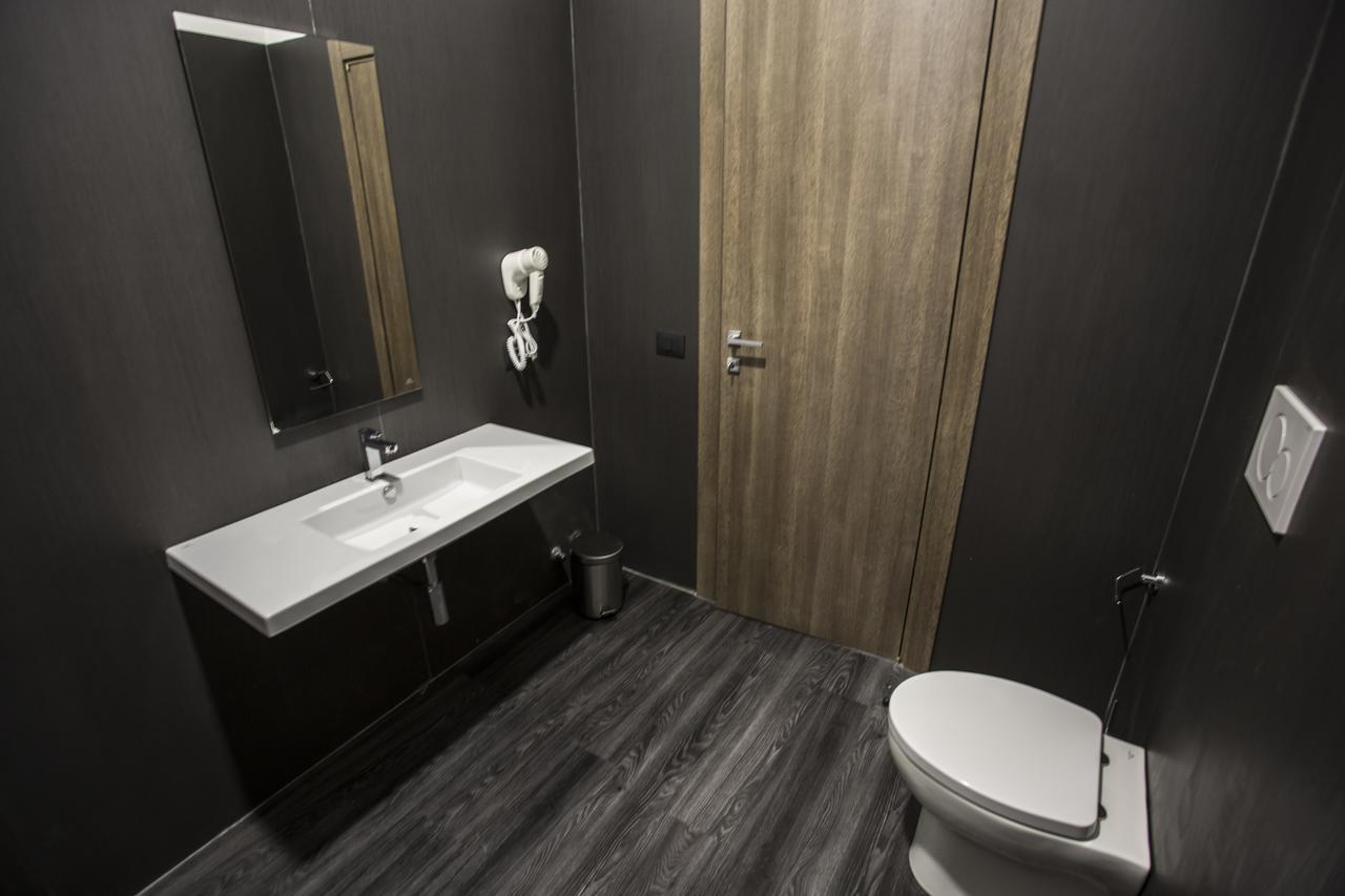 V99 Hotel Рим Екстер'єр фото