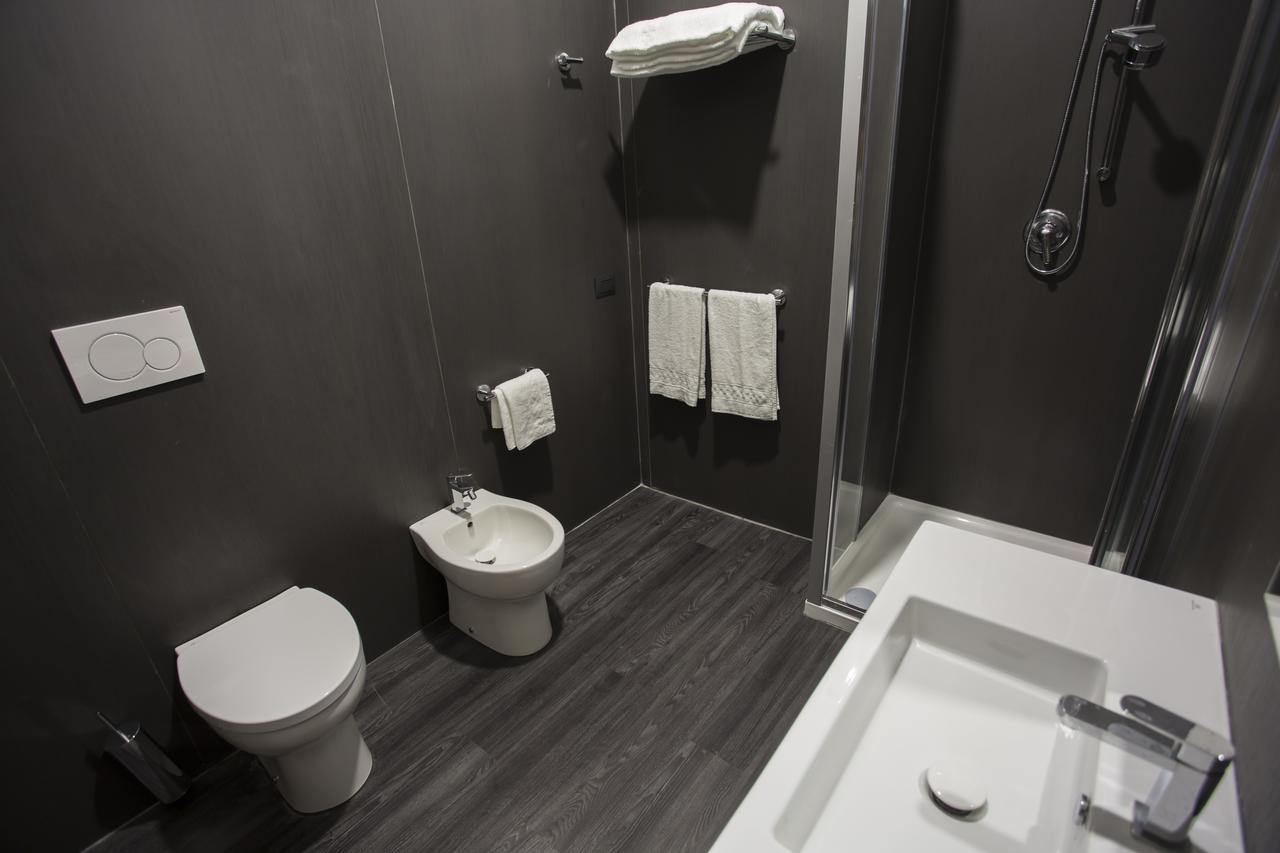 V99 Hotel Рим Екстер'єр фото
