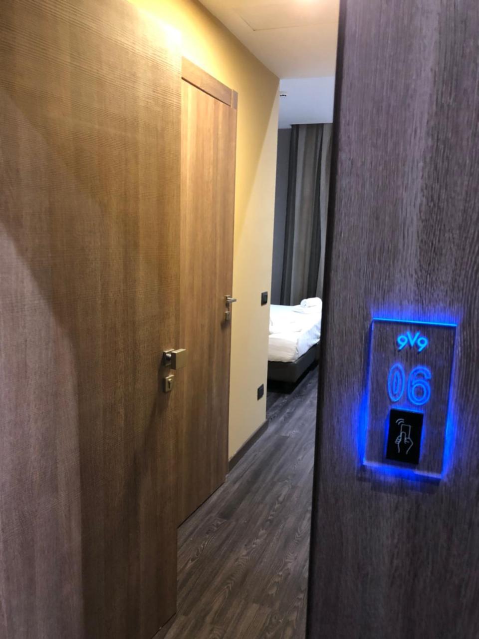V99 Hotel Рим Екстер'єр фото